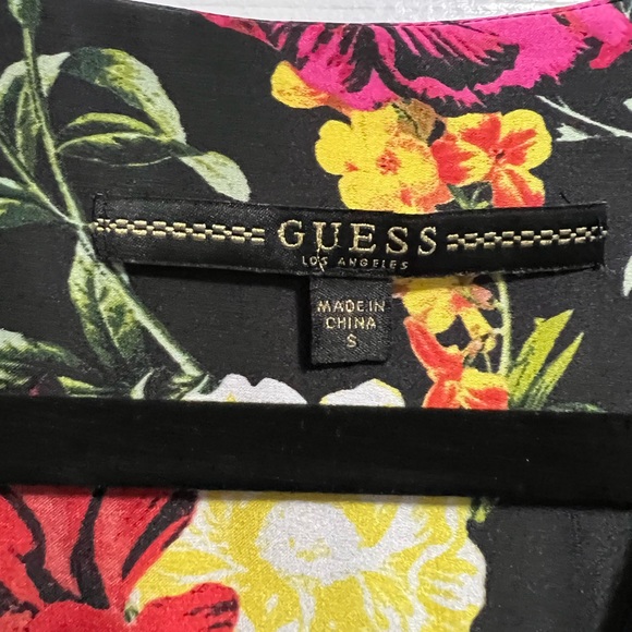 Guess long sleeve satin blouse - Picture 2 of 4